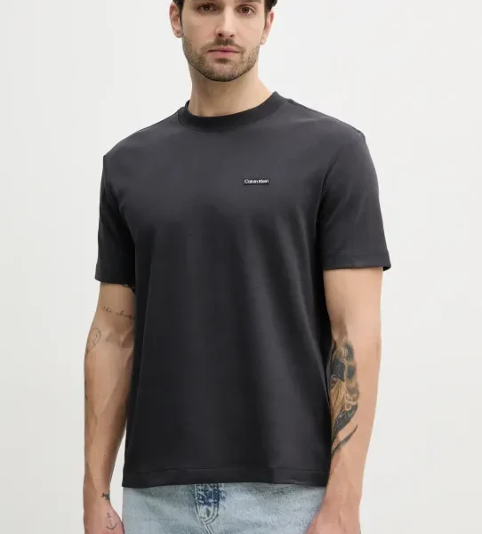CK T-shirt